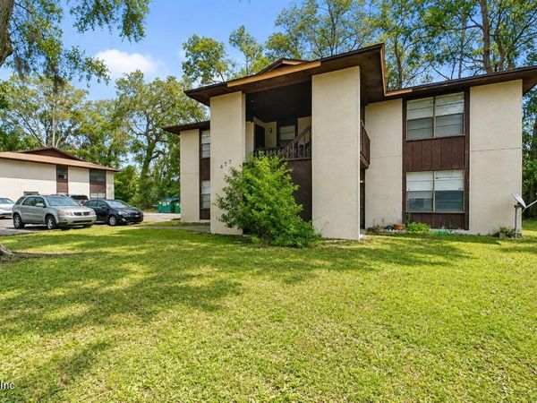 477 CRABAPPLE Court, Unit C, Orange Park, FL 32073