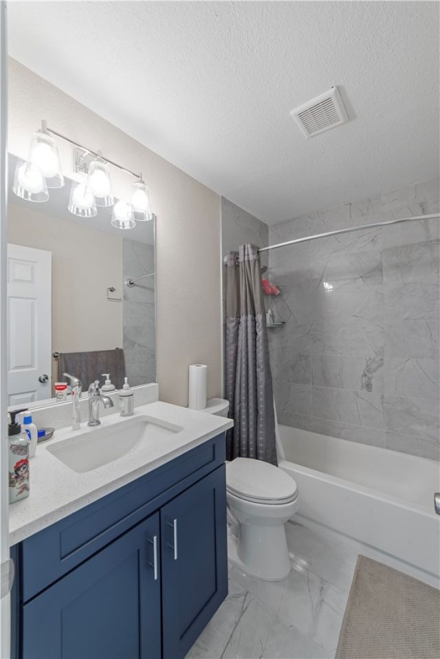 1003 Red Oak Circle, Out Of Area, FL 33511 Photo