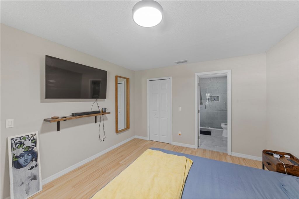 1003 Red Oak Circle, Out Of Area, FL 33511 Photo