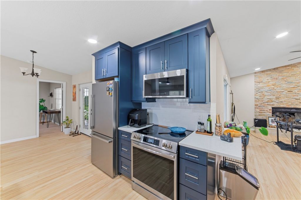 1003 Red Oak Circle, Out Of Area, FL 33511 Photo
