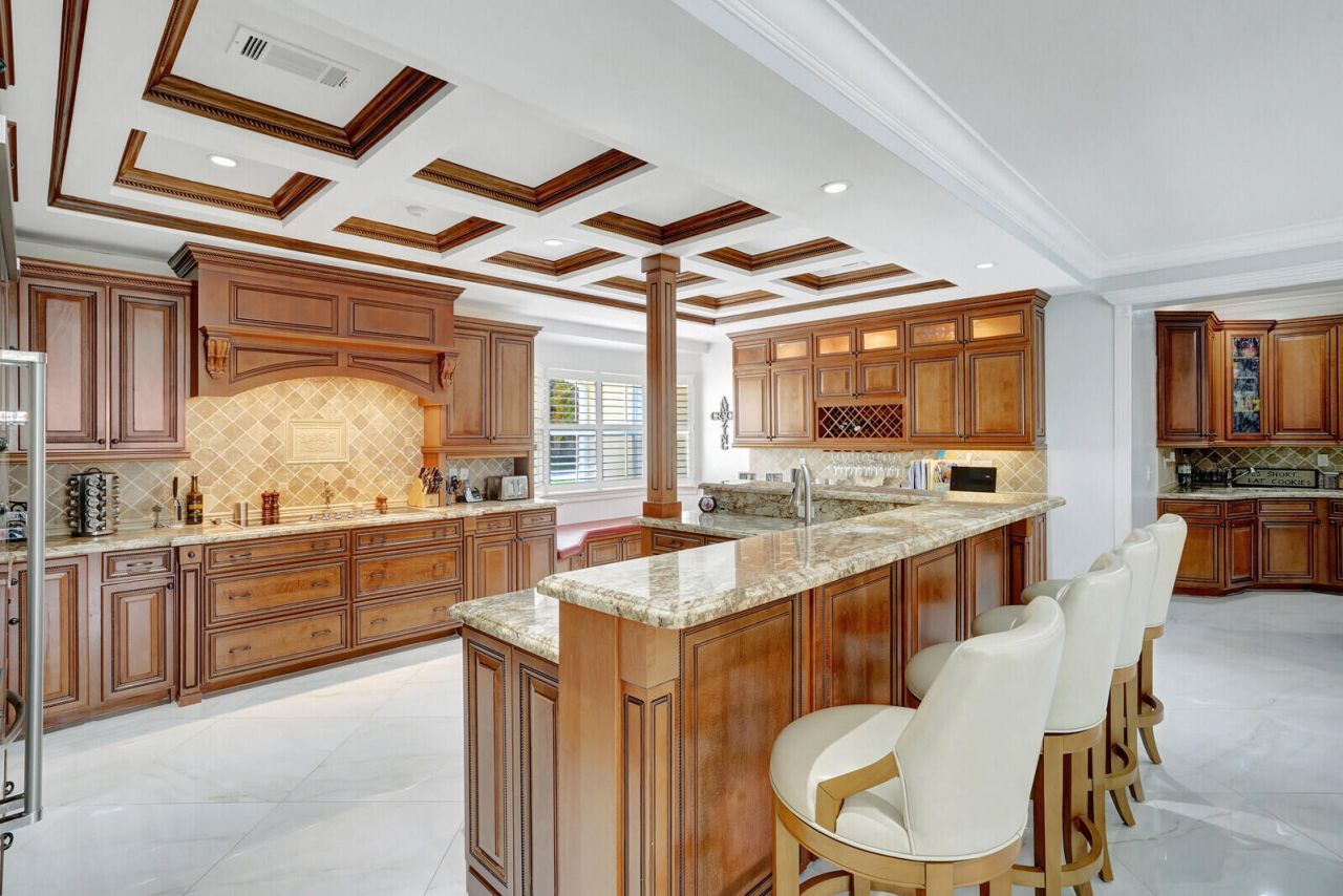 7903 Ironhorse Boulevard, West Palm Beach, FL 33412 Photo