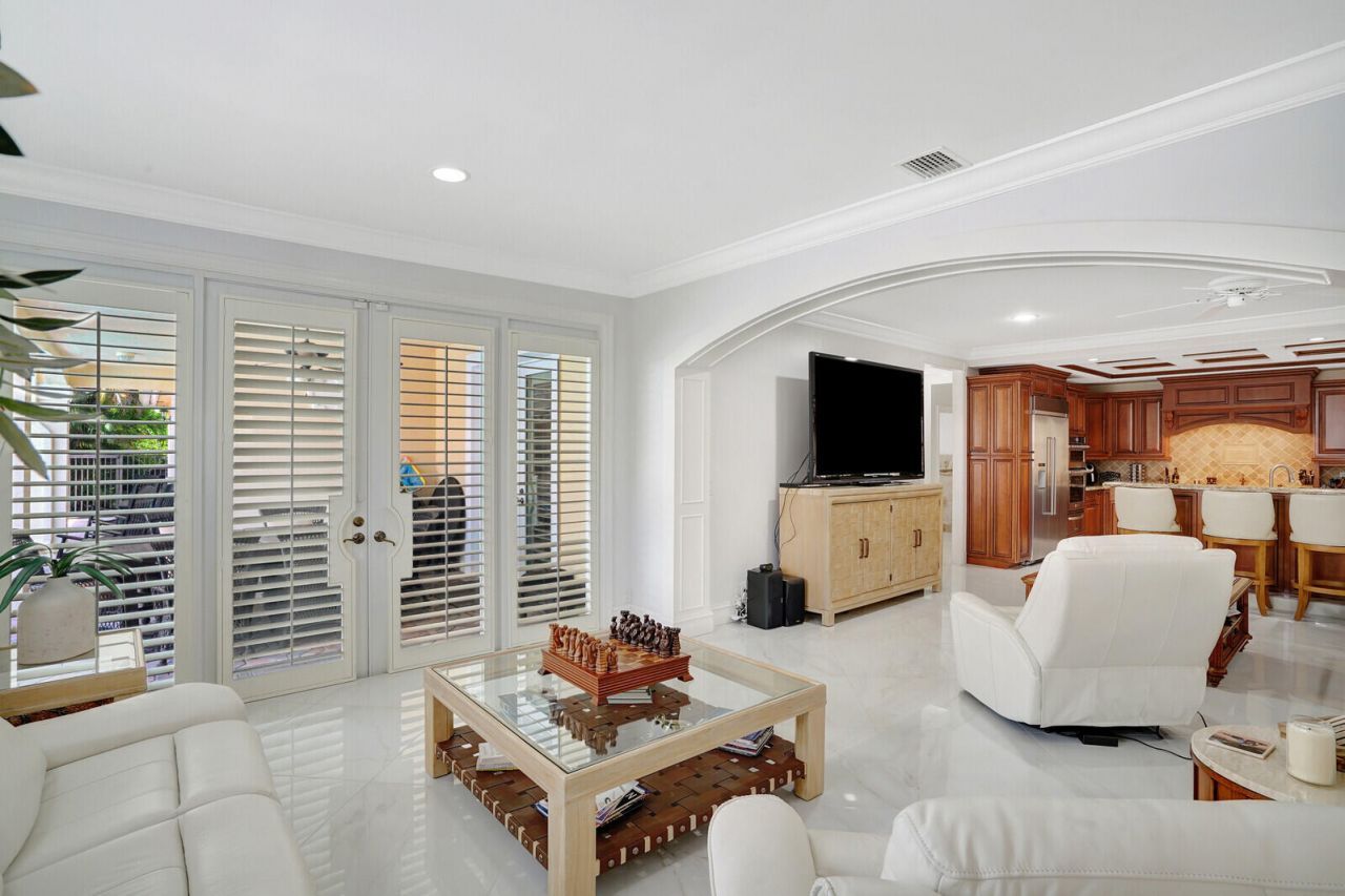 7903 Ironhorse Boulevard, West Palm Beach, FL 33412 Photo