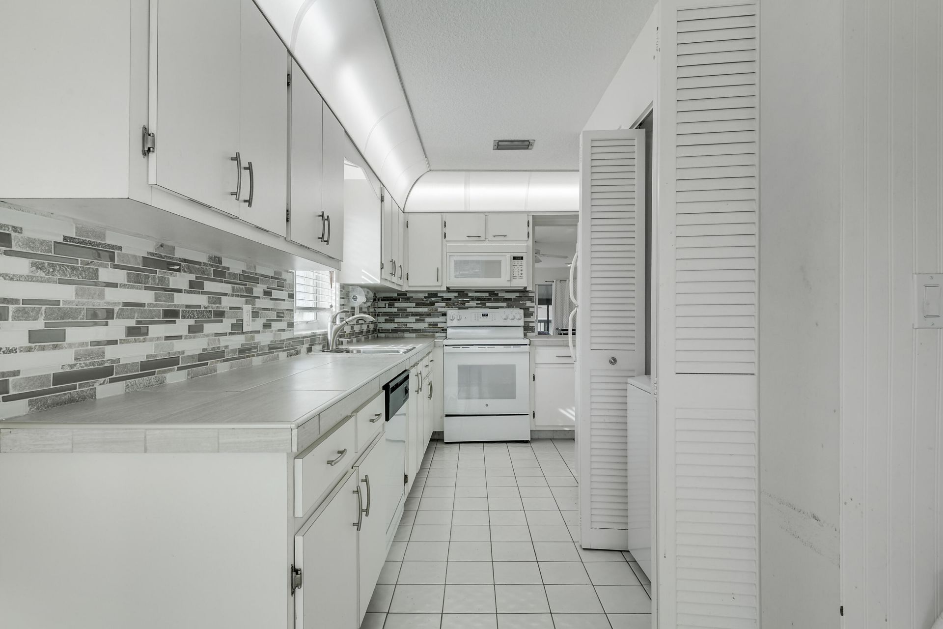13679 Date Palm Court, Unit B, Delray Beach, FL 33484 Photo