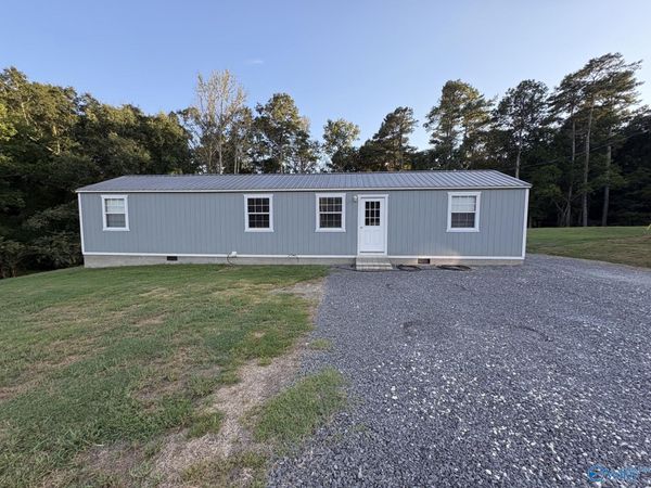 1942 Vaughn Bridge Road, Hartselle, AL 35640