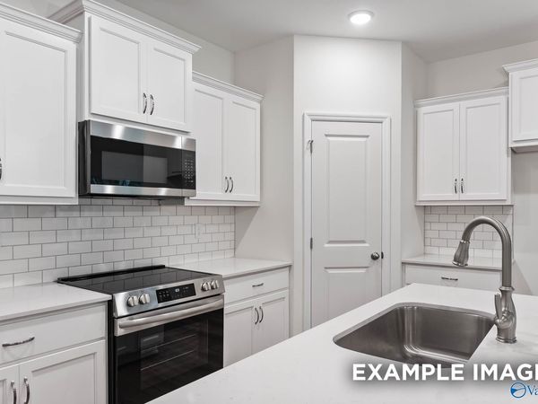 2205 Spragins Loop NW, Huntsville, AL 35810