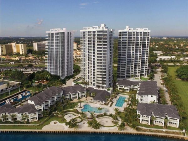 1 Water Club Way , Unit 404, North Palm Beach, FL 33408