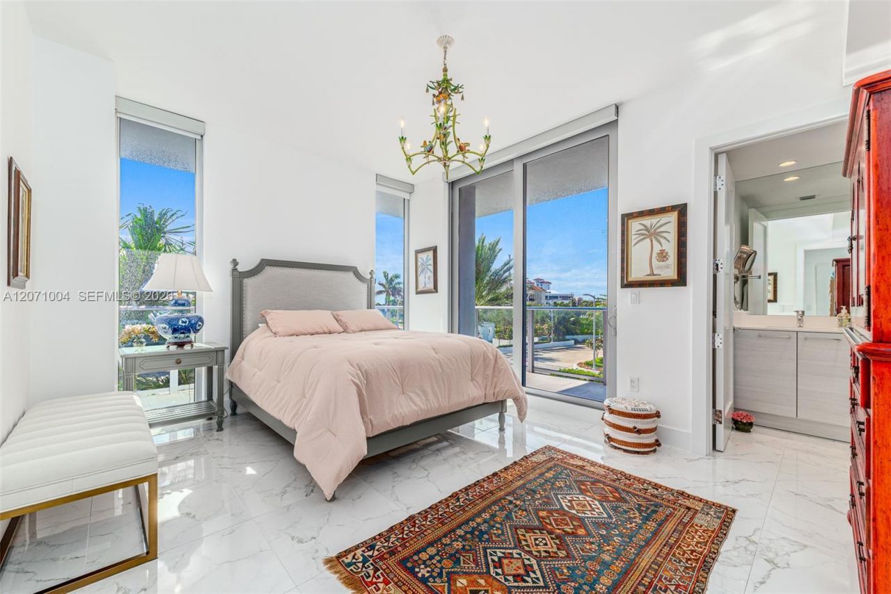 1 Water Club Way , Unit 404, North Palm Beach, FL 33408 Photo