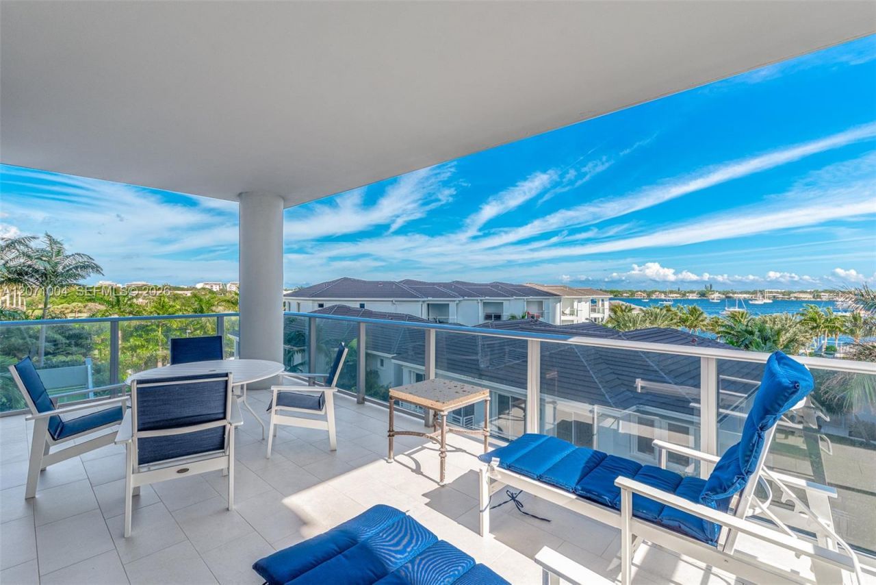 1 Water Club Way , Unit 404, North Palm Beach, FL 33408 Photo