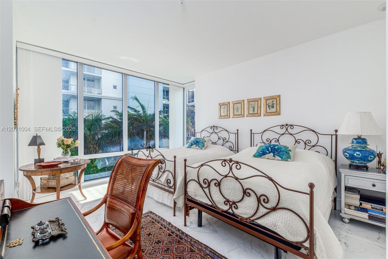 1 Water Club Way , Unit 404, North Palm Beach, FL 33408 Photo