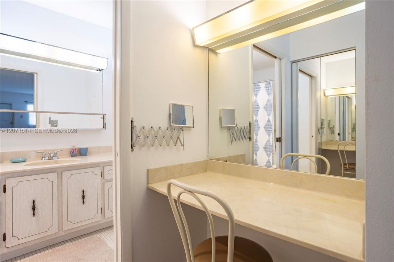 4675 NW 3rd Ct , Unit B, Delray Beach, FL 33445 Photo