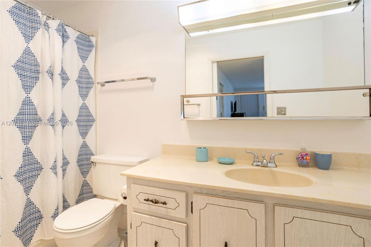 4675 NW 3rd Ct , Unit B, Delray Beach, FL 33445 Photo