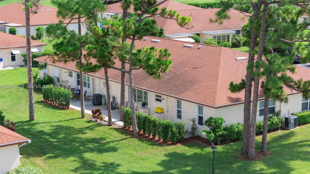 4675 NW 3rd Ct , Unit B, Delray Beach, FL 33445 Photo