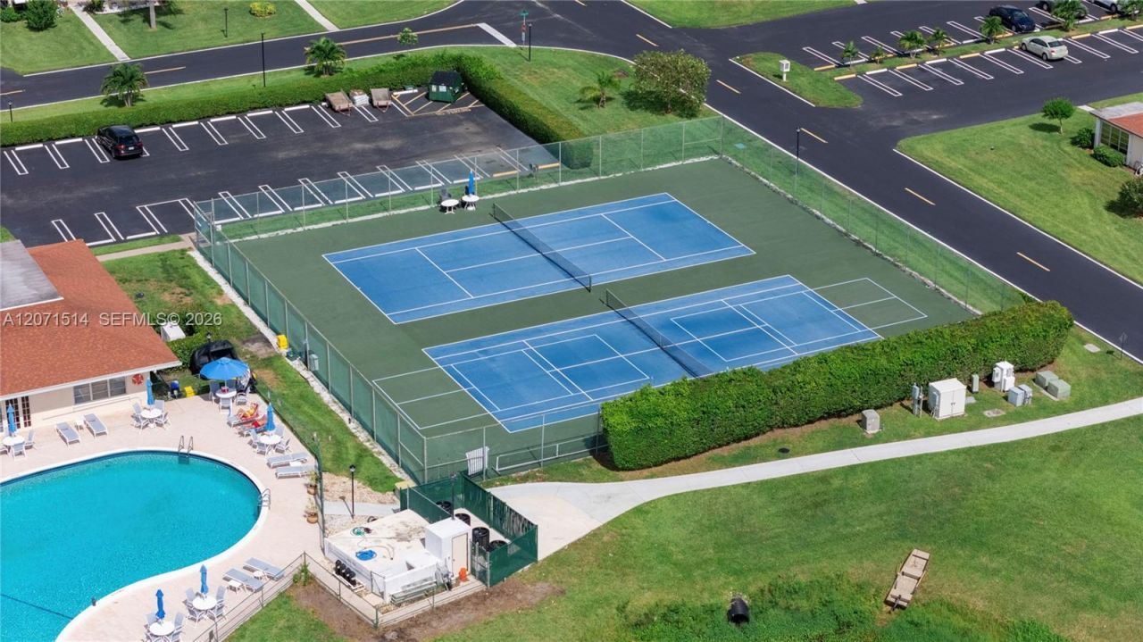 4675 NW 3rd Ct , Unit B, Delray Beach, FL 33445 Photo