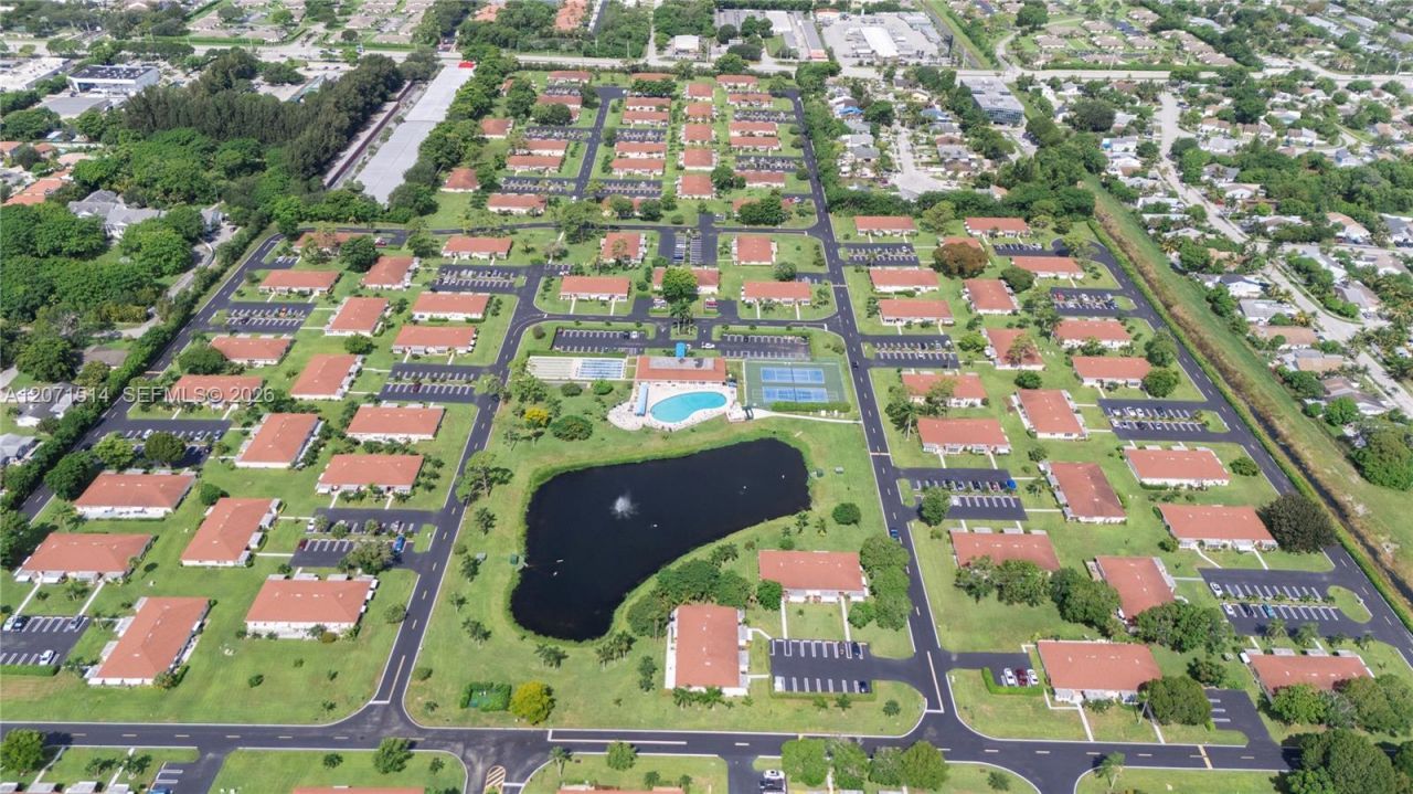 4675 NW 3rd Ct , Unit B, Delray Beach, FL 33445 Photo