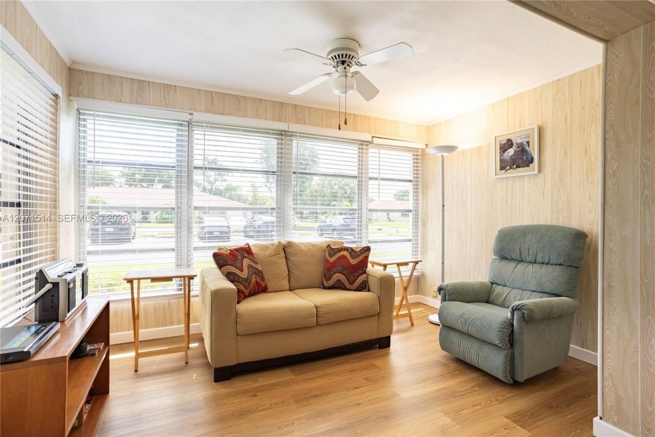 4675 NW 3rd Ct , Unit B, Delray Beach, FL 33445 Photo