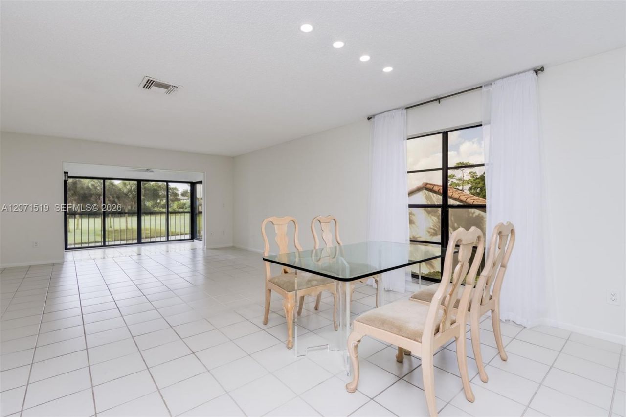 21529 Cypress Hammock Dr , Unit 35J, Boca Raton, FL 33428 Photo