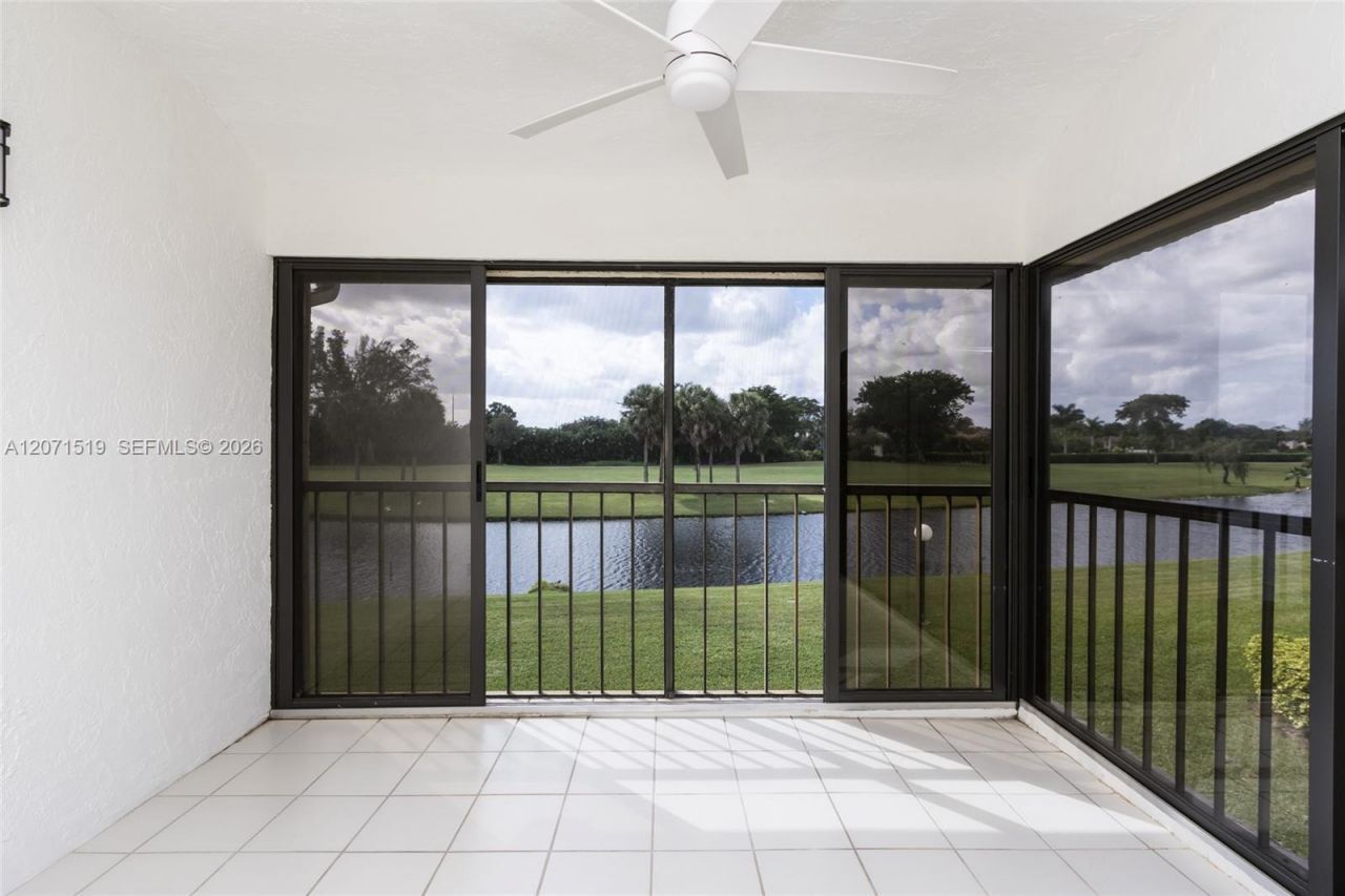 21529 Cypress Hammock Dr , Unit 35J, Boca Raton, FL 33428 Photo