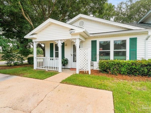 2451 Spyglass Cir, Pensacola, FL 32526