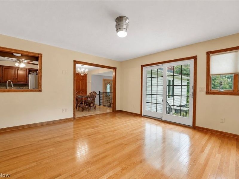 679 S Lake Street, Amherst, OH 44001 Photo 15