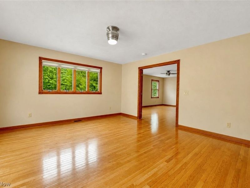 679 S Lake Street, Amherst, OH 44001 Photo 16