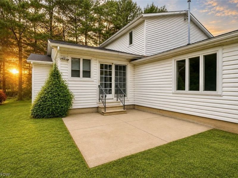 679 S Lake Street, Amherst, OH 44001 Photo 34
