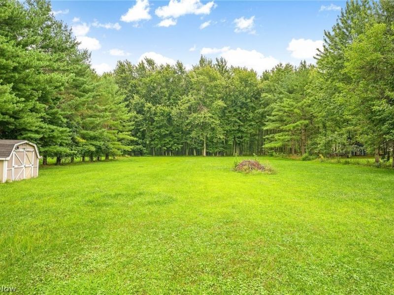 679 S Lake Street, Amherst, OH 44001 Photo 36