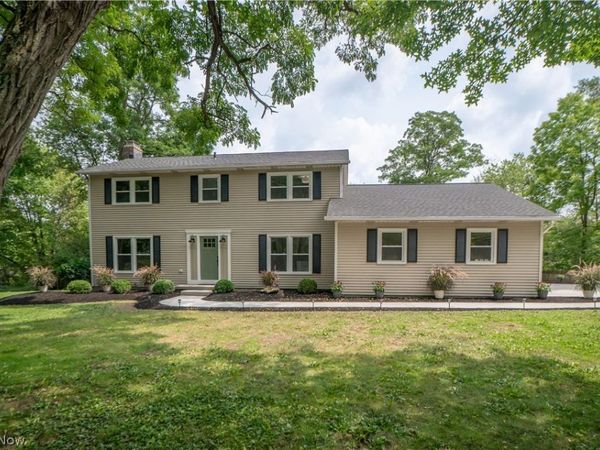 7785 Salem Drive , Hudson, OH 44236