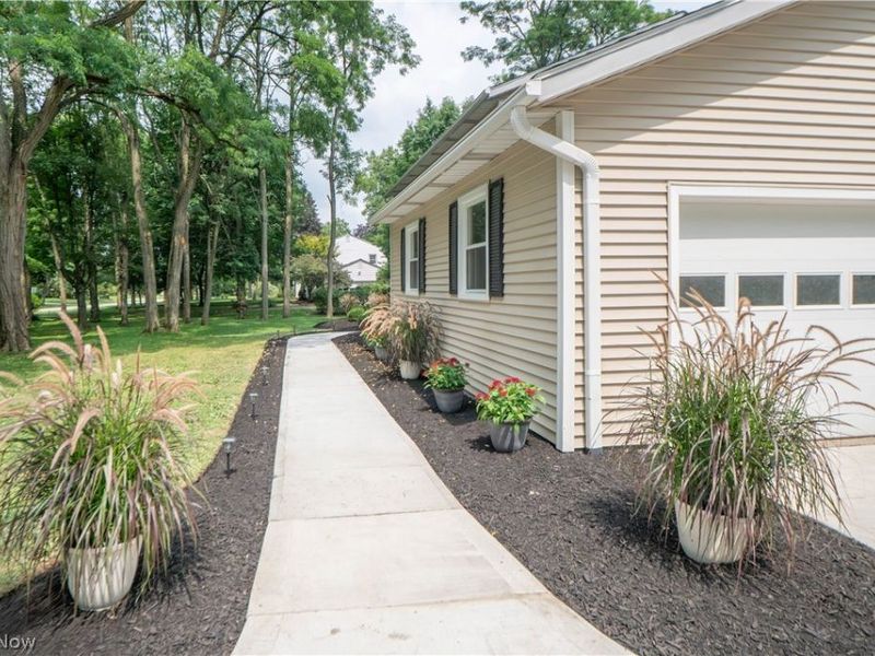 7785 Salem Drive, Hudson, OH 44236 Photo 4