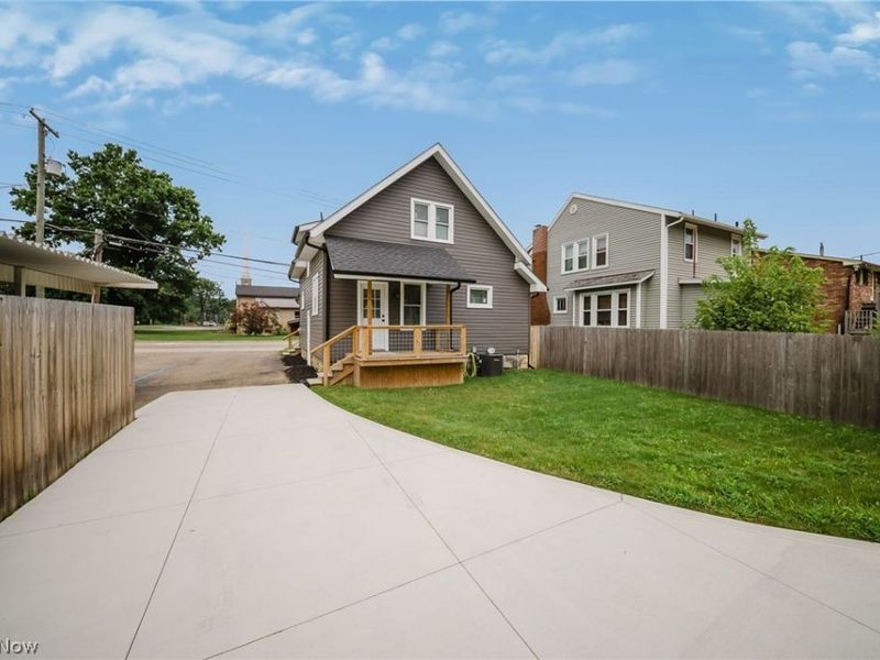 1217 Hankins Road NE, Massillon, OH 44646 Photo 7