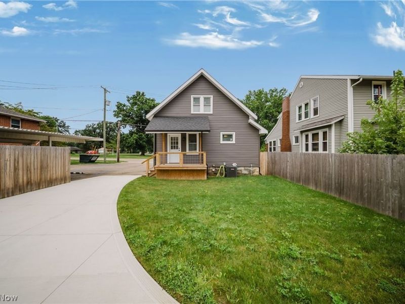 1217 Hankins Road NE, Massillon, OH 44646 Photo 8