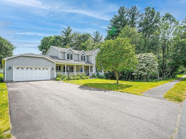 58 San Souci, South Hadley, MA 01075