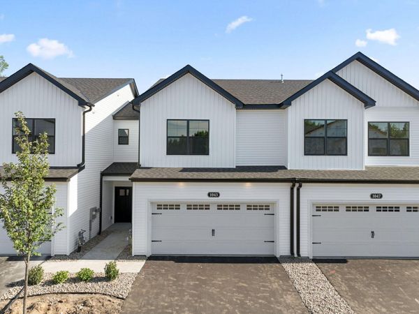 1048 130th Court E, Rosemount, MN 55068
