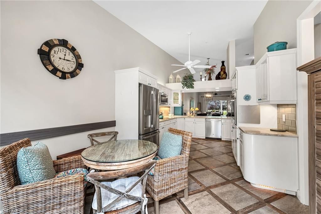 2326 Magnolia Ln, Unit 6104, Naples, FL 34112 Photo