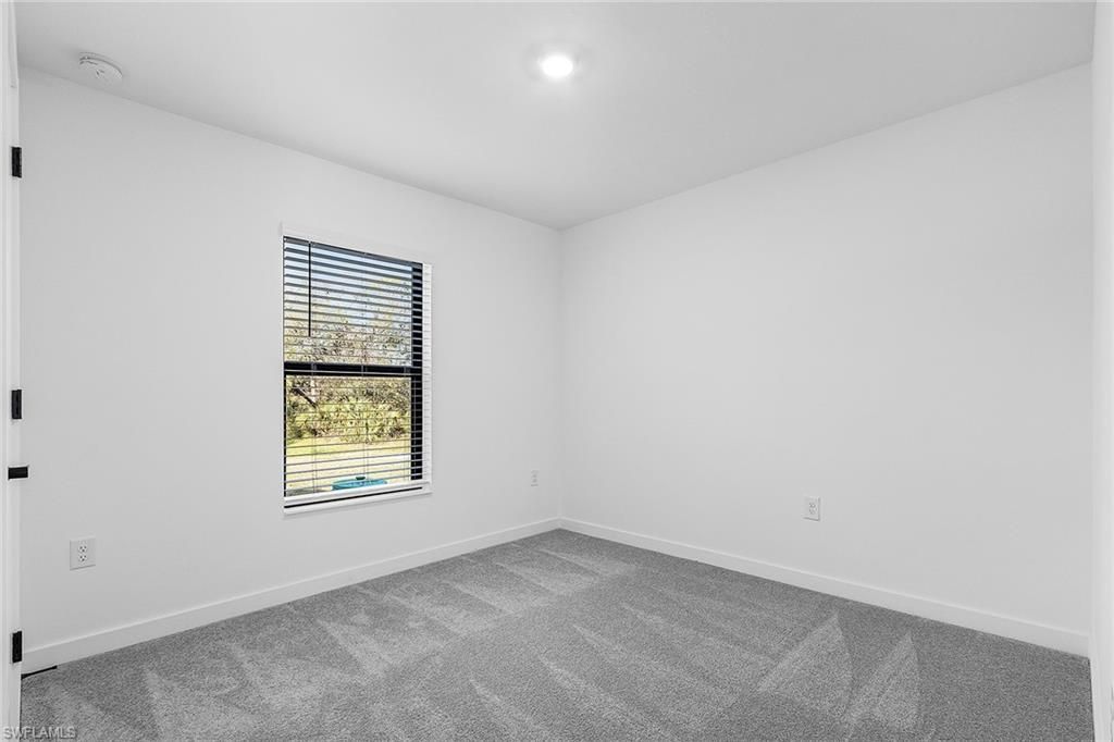 631 Tarapin Ave , Lehigh Acres, FL 33974 Photo