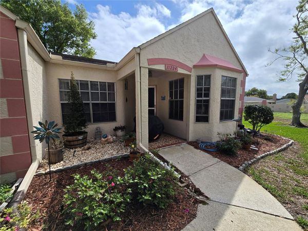 11224 VERSAILLES LANE , Unit 11224, PORT RICHEY, FL 34668