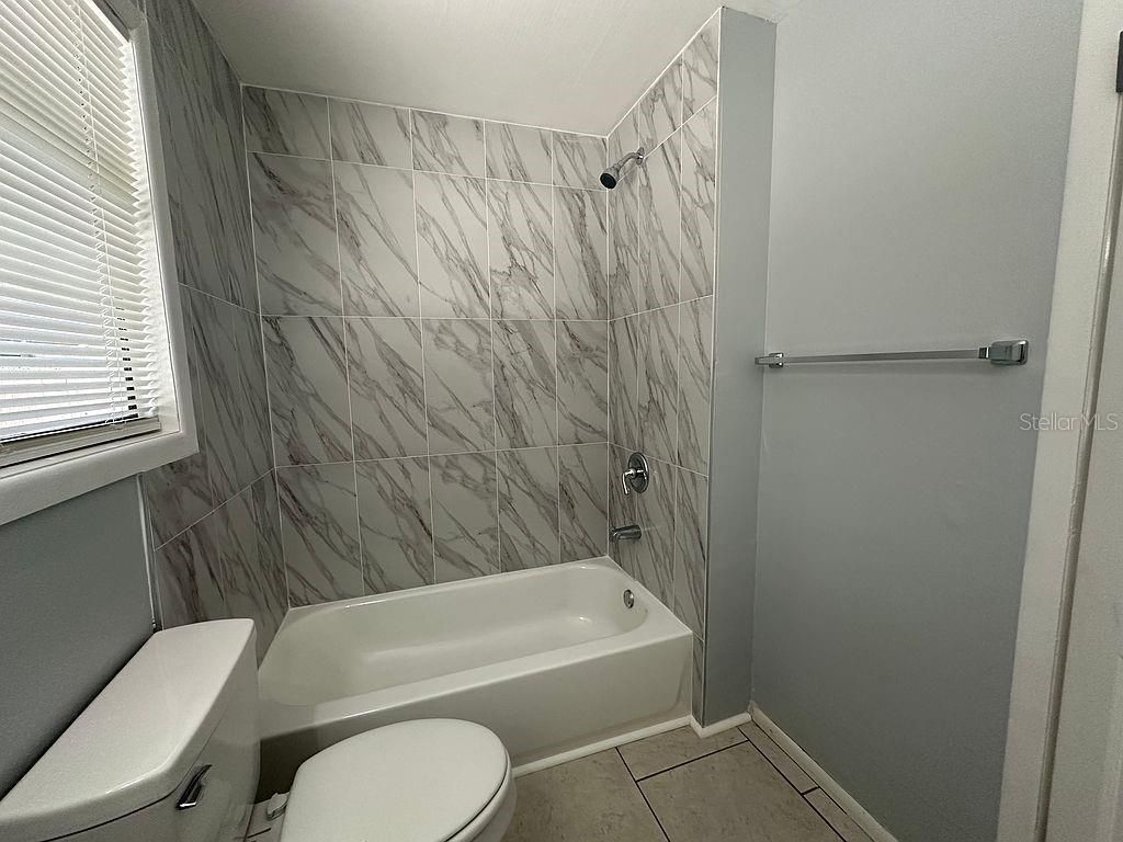 2404 52nd Avenue Drive W, Unit 1 & 2, Bradenton, FL 34207 Photo