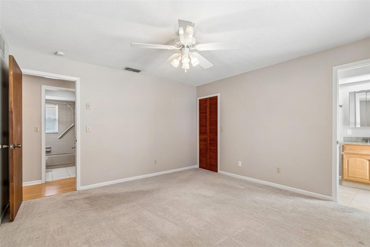 11798 David Court , Seminole, FL 33778 Photo
