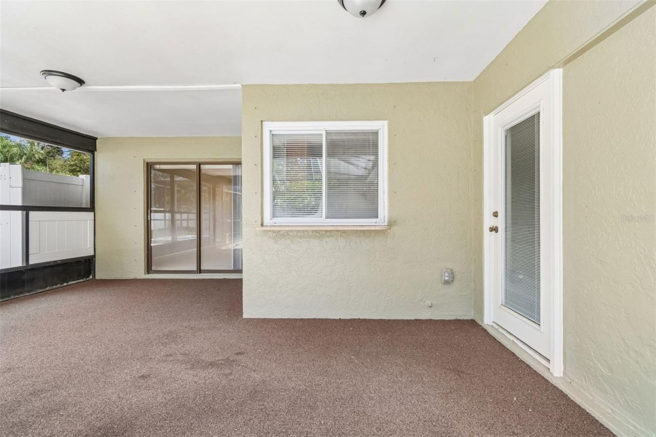 11798 David Court , Seminole, FL 33778 Photo