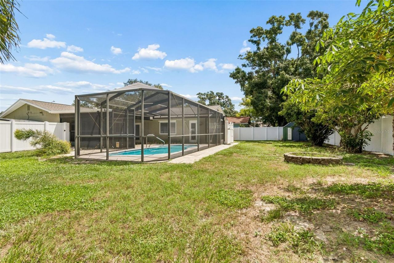 11798 David Court , Seminole, FL 33778 Photo