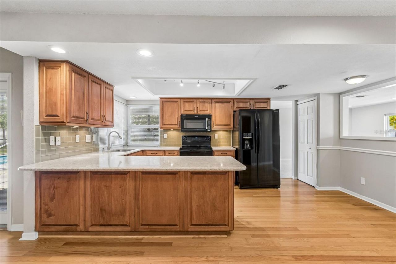 11798 David Court , Seminole, FL 33778 Photo