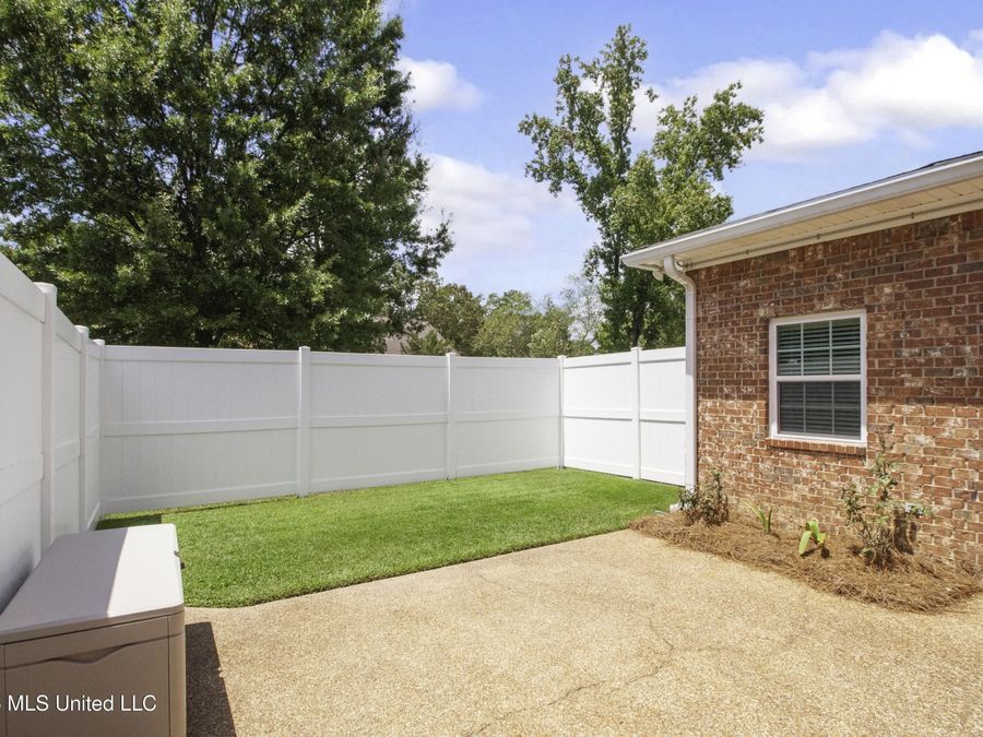 Property Image 63