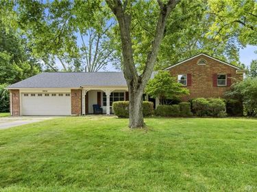 3834 Willow Creek Drive, Clayton, OH 45415