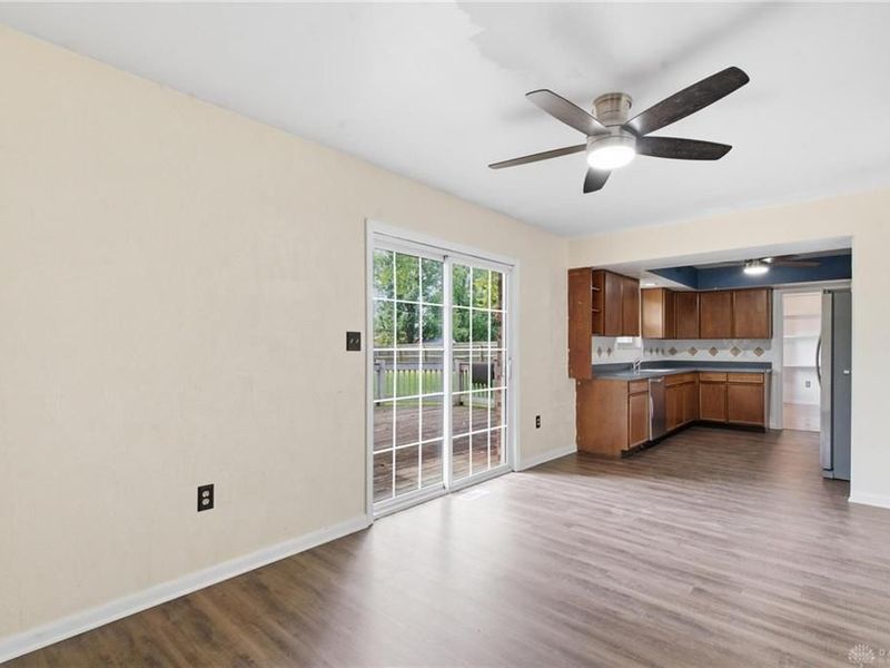 3834 Willow Creek Drive, Clayton, OH 45415 Photo 14