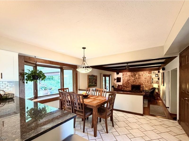 6672 Beverly May Drive, Independence, OH 44131 Photo 8