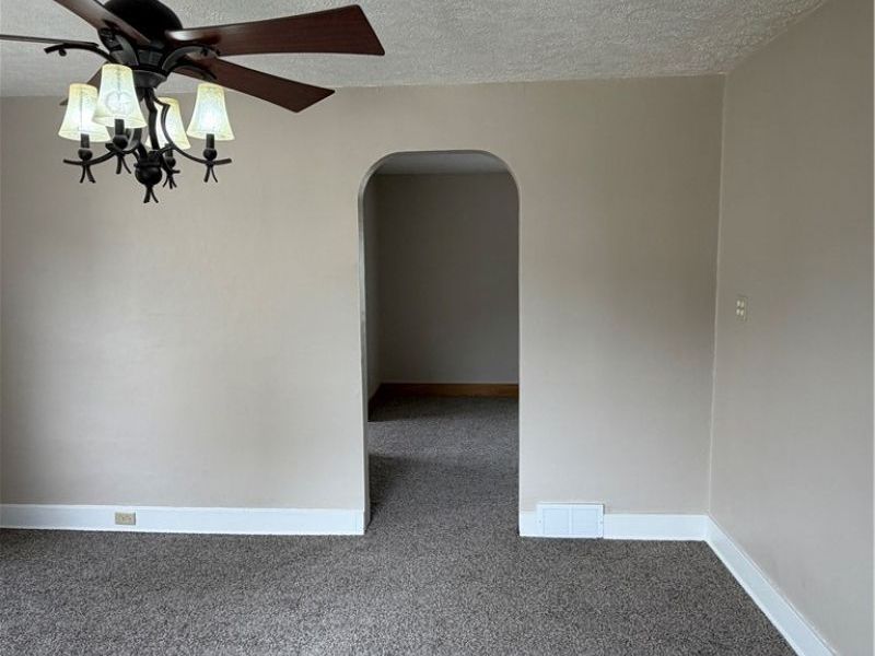 456 W Wilson Street, Struthers, OH 44471 Photo 12