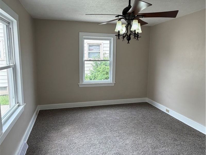 456 W Wilson Street, Struthers, OH 44471 Photo 13