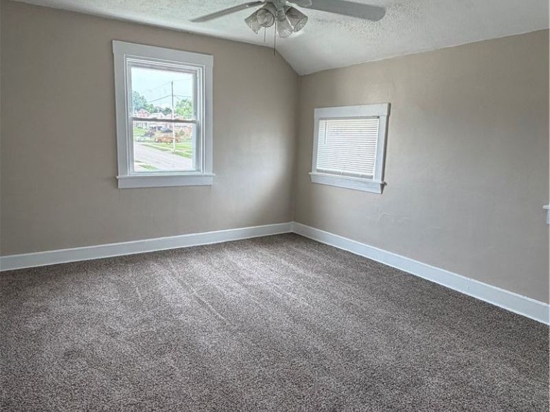 456 W Wilson Street, Struthers, OH 44471 Photo 26