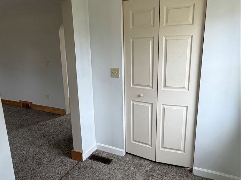 456 W Wilson Street, Struthers, OH 44471 Photo 7