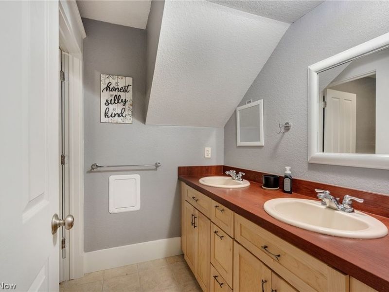 4493 Shanks Phalanx Road, Southington, OH 44470 Photo 20