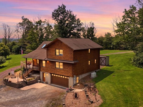 1539 Upper Woods Road, Pleasant Mount, PA 18453